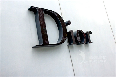 發光字招牌的防水