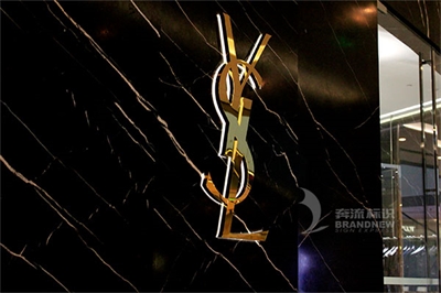 背發光字的安裝