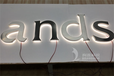 不銹鋼發光字兩種類別